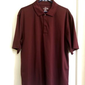 men’s maroon short sleeve golf shirt